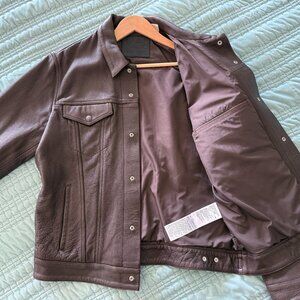 LEVIS AUTHENTIC BROWN LEATHER TRUCKER JACKET - DISCONTINUED - NEW CONDITION